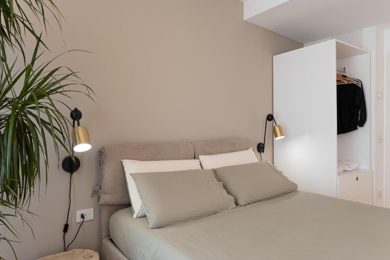 Miroitaly Apartments Trento Luaran gambar